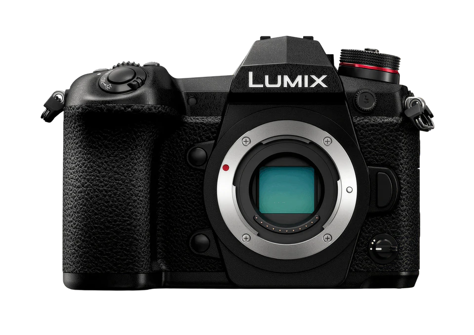 G9 Mirrorless Camera Body - Black in Black