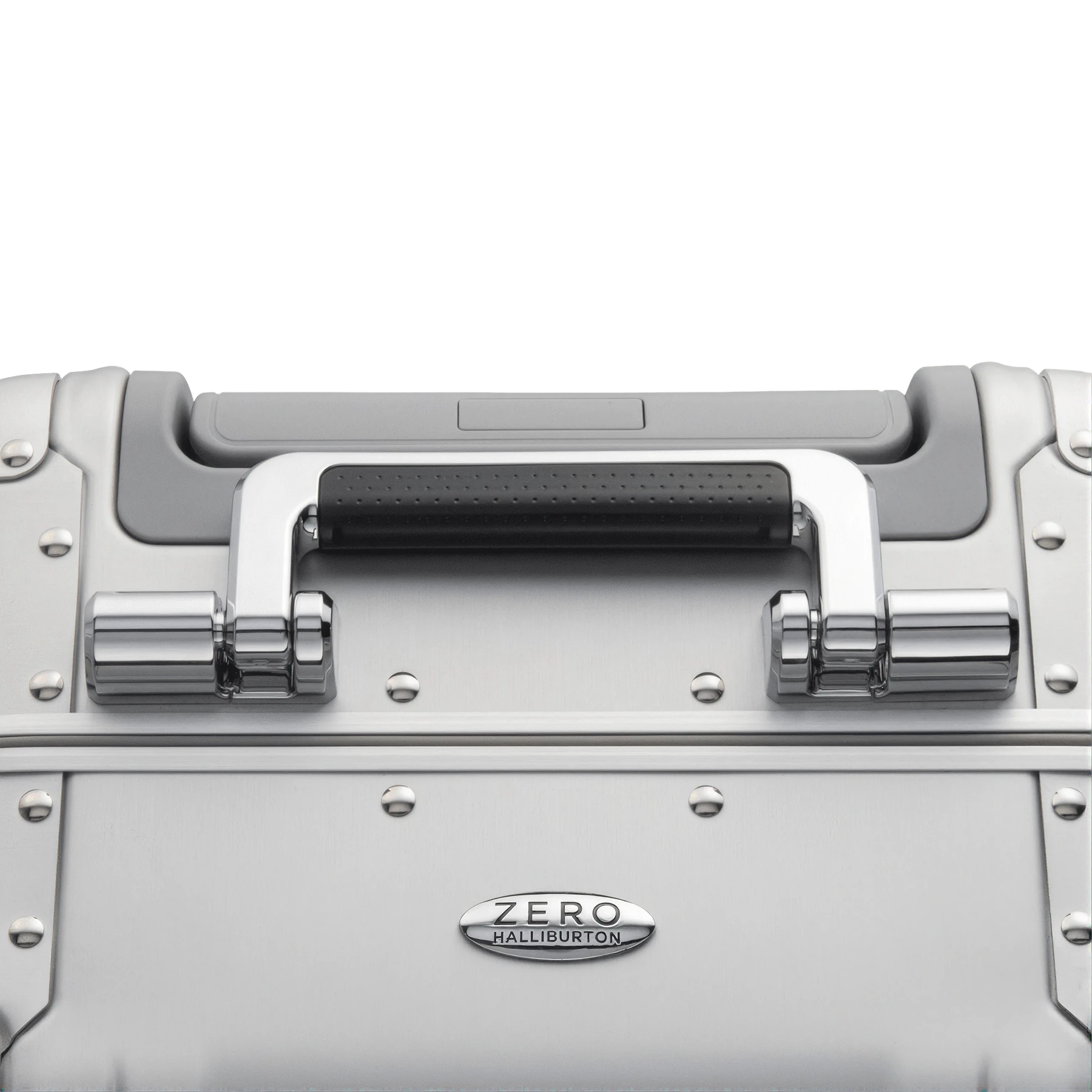 Classic Aluminum 3.0 International Carry-on 33L - Silver in Silver, view 3